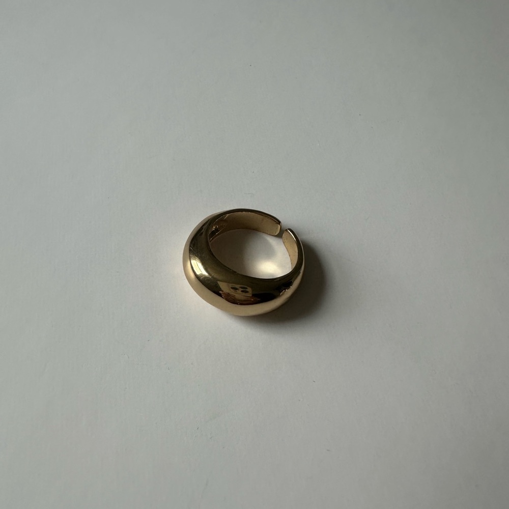 Adjustable gold plated ring